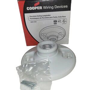 COOPER~ WHITE PORCELAIN CEILING LAMPHOLDER 660W-250V KEYLESS 426